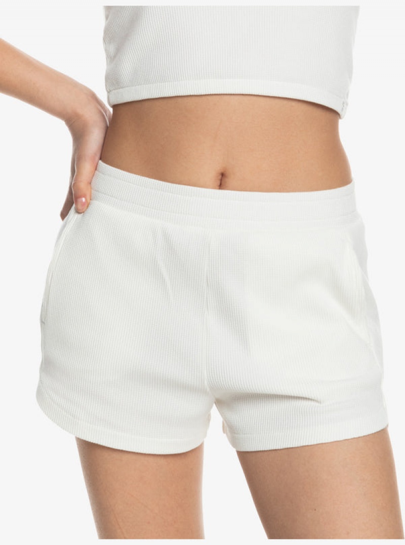 Roxy Contrast Focus Shorts | 07168-CWNT